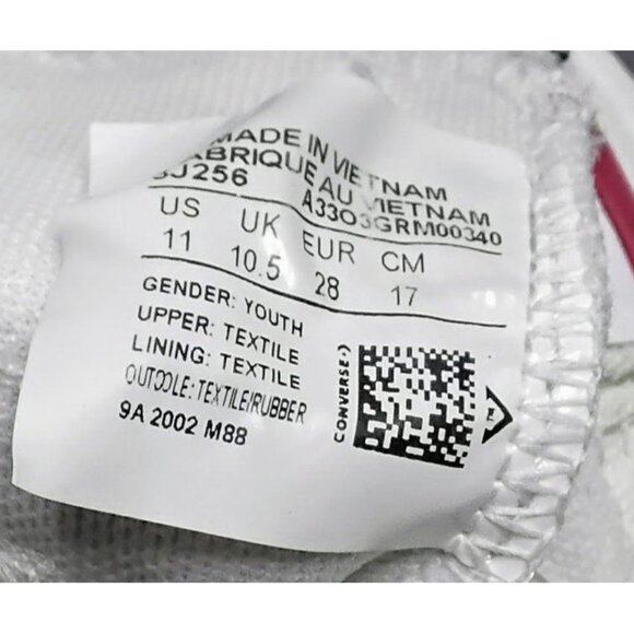 Converse White Low-Top Chuck Taylor All Star Youth Sneakers Sz 11 Canvas & Rubbe - Picture 5 of 7